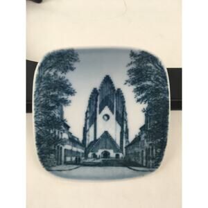 Bing and Grondahl Kjeld Bonfils Blue plate and White Porcelain Collector Plate